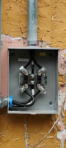Blog post FPL told me my meter can jaws are damaged—why is that my responsibility? image