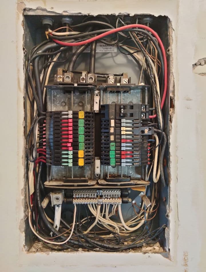 Hidden Hazards in Your Home: The Truth About FPE, Zinsco, and Challenger Electrical Panels image